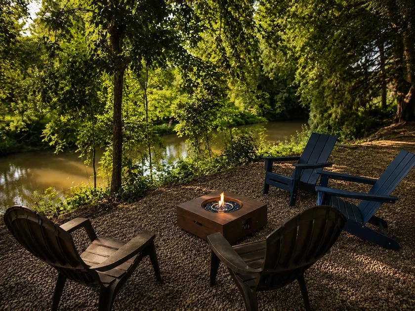 Modern Rustic Retreat by the Creek - Image 1