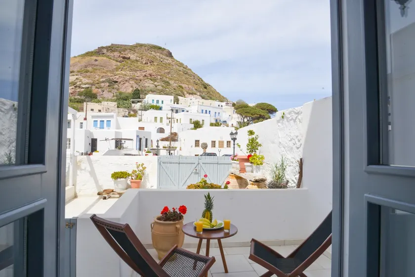 Kastro View Apartment - Image 1