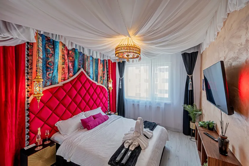 ArabianNightExperience for Couple+AC+ Free Parking - Image 1
