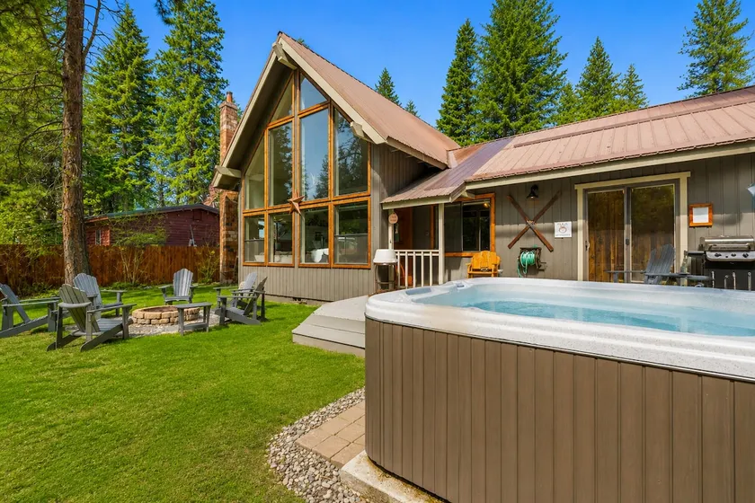 Mountain Escape | Hot Tub, Fire Pit & River Views - Image 1