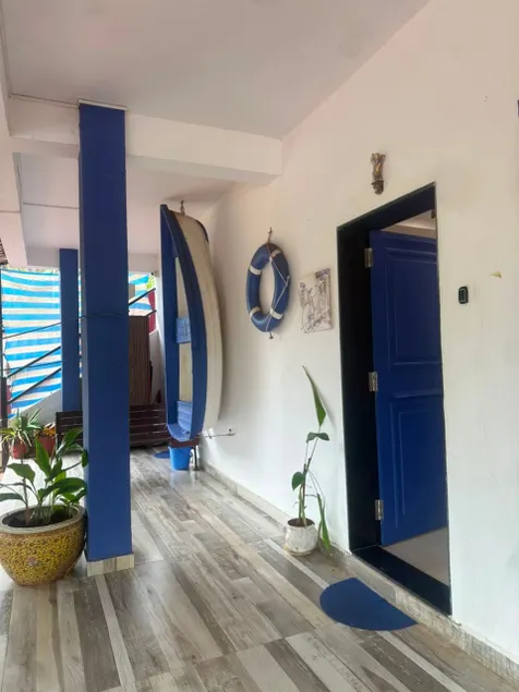 The Blue Boat Retreat - Image 1