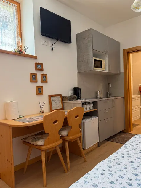 Stella Alpina Studio Apartment - Image 1