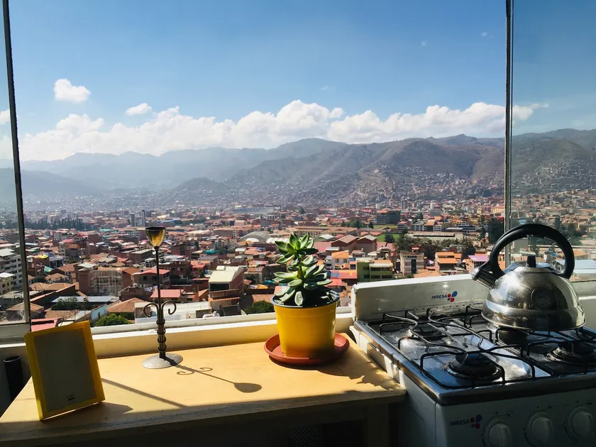 Sunny Apartment with Amazing Panoramic views - Image 1