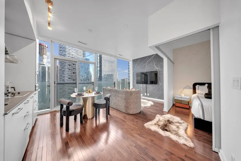 The Germain Suite! - Image 1