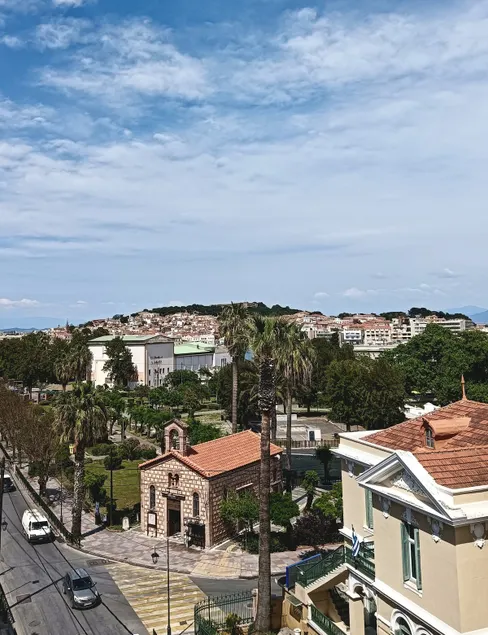 Cactus Penthouse with panoramic views of Mytilene - Image 1
