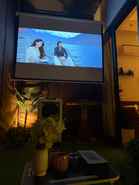 Silent Balcony Cinema Retreat ~Stay Theory - Image 1