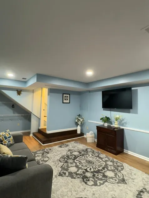 Hernandez Air BnB - Image 1