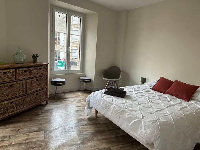 Apartment in the city center – Stevenson Trail - Image 1