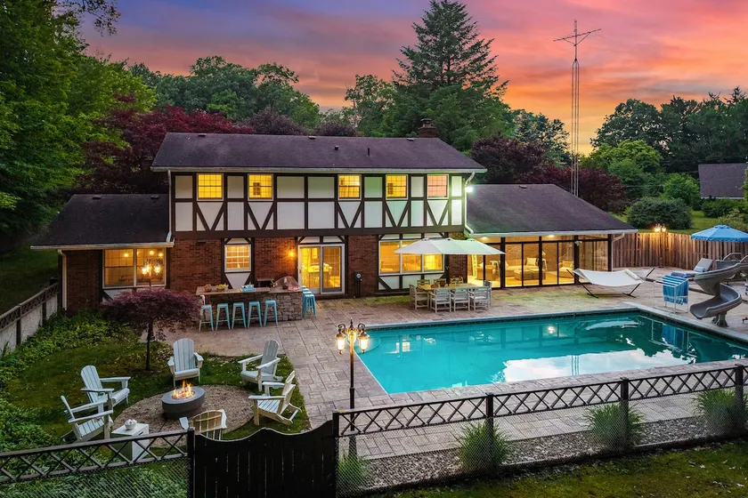 BRAND NEW! Pool Paradise|Outdoor Kitchen| Fire Pit - Image 1