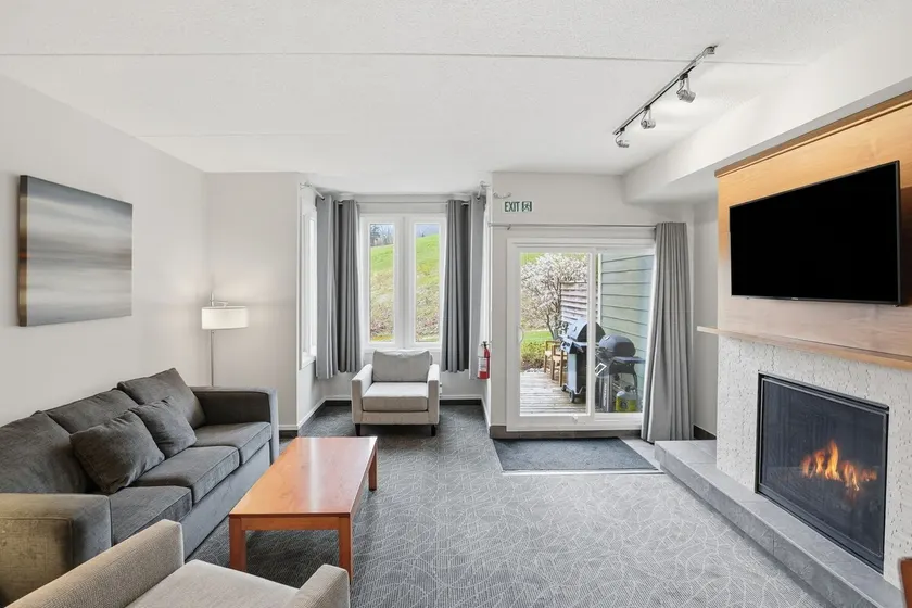 Blue Mountain, 2BR, Slopeside-Chateau Ridge - Image 1