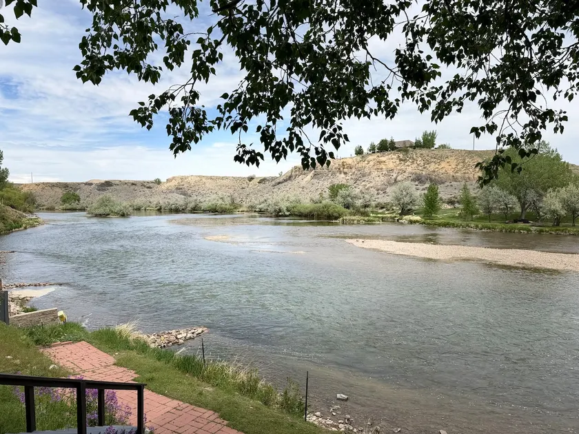 Casper Riverfront Retreat - Image 1