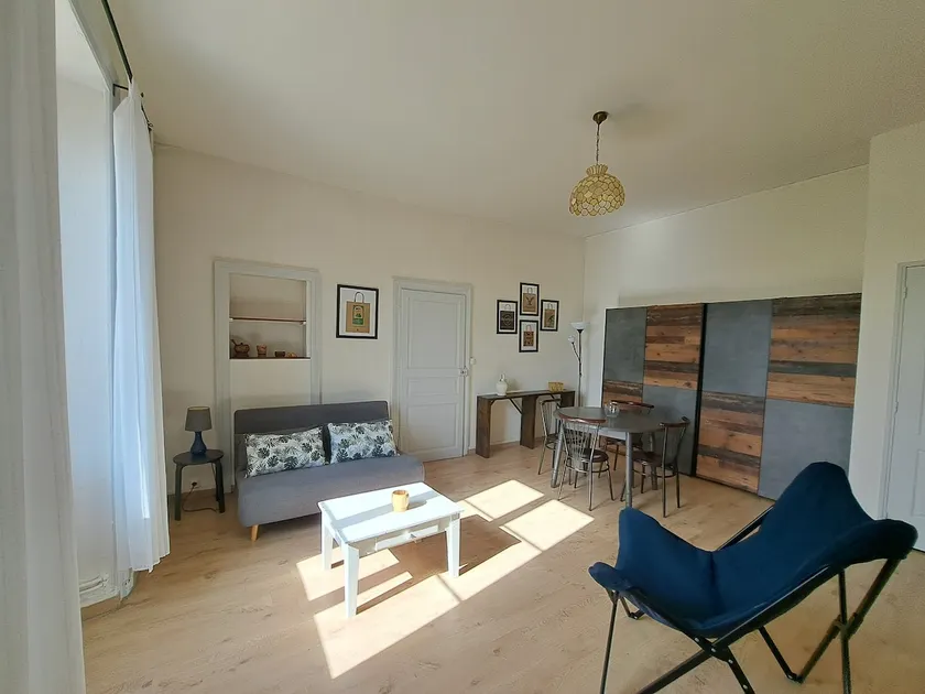 Entire apartment with parking Futuroscope 30' 4 people - Image 1