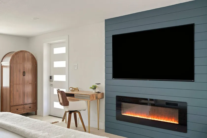 Luxury Waterfront Villa at the NEW! SaltBreeze - Image 1