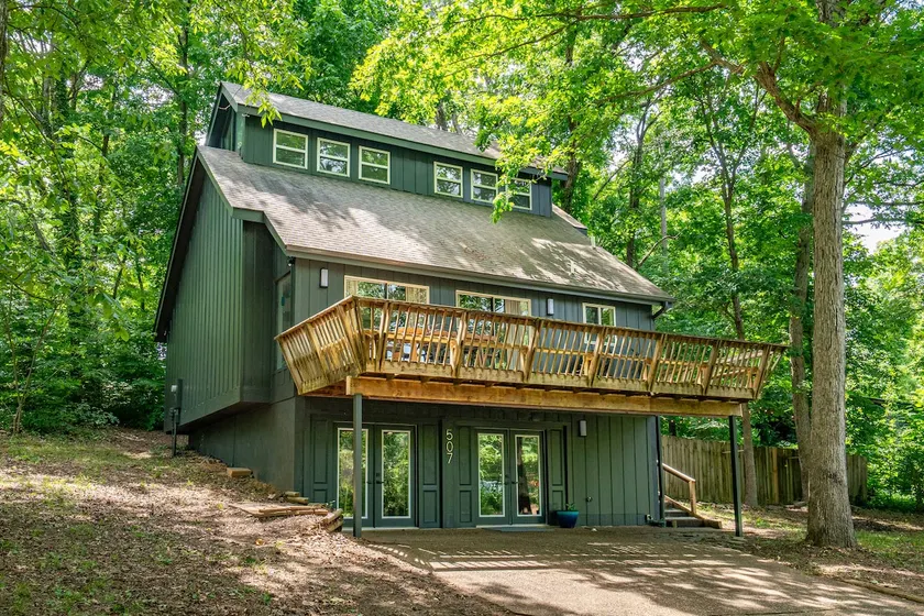 Lakefront Treehouse w/ FirePit & Lake Access - Image 1