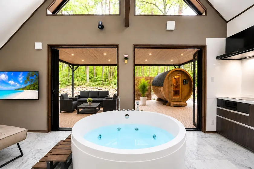 New OPEN, sauna, jacuzzi, BBQ, terrace, forest - Image 1