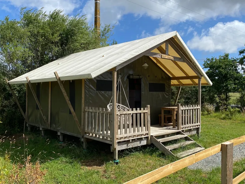 Tent Lodge 3 Pony club Cholet, 18 minutes from Puy du Fou - Image 1