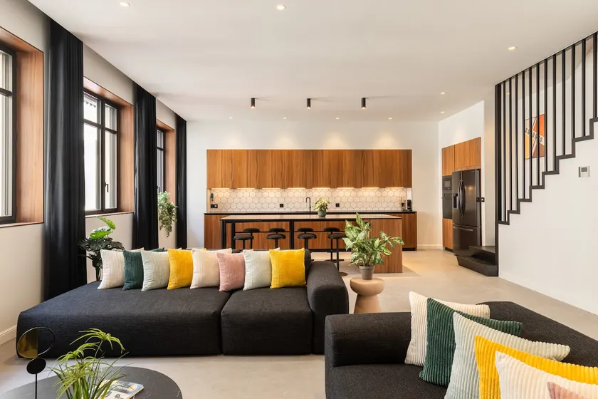 Le Loft MOHOM - Bourse du Travail - 4 Bedrooms, 4 Bathrooms, 4 Parkings - Image 1