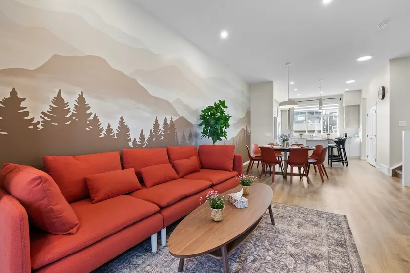4BR+ Home| Games Basement | Fenced Yard | BBQ + AC - Image 1