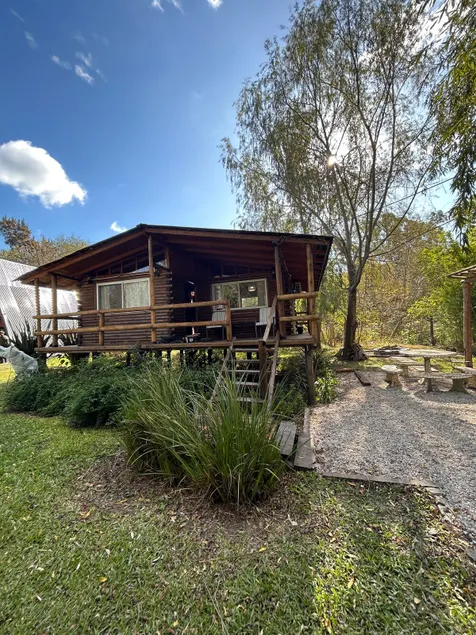 Rustic cabin in Dique Luján with grill and stove - Image 1