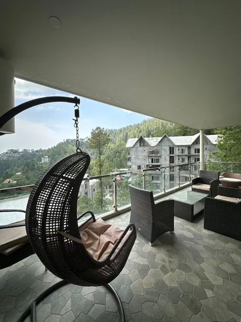 Pinecrest suite•Nathiagali•Panaromic view• - Image 1