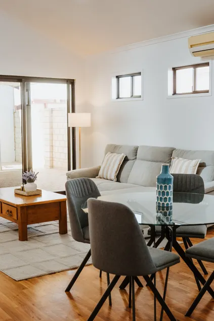 Bluff Point Coastal Townhouse - 3 Bedrooms - Sleeps 6 - Double Garage - Image 1