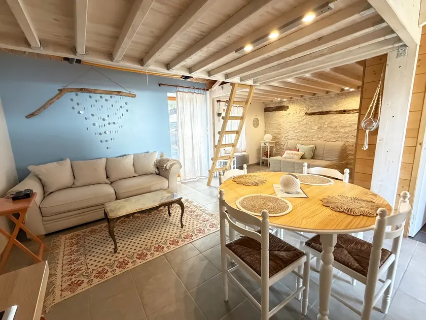 Maisonette between the sea and the forest - Image 1