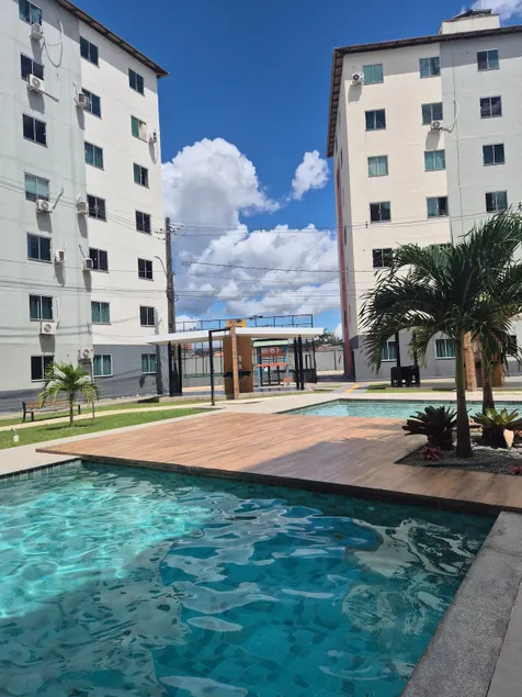 Swimming Pool, Garage and Excellent Location - Image 1