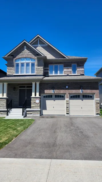 Wasaga Beach Getaway - Image 1