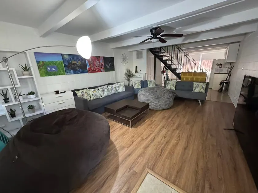 Near UChicago | 86 inches TV | Kitchen - Image 1