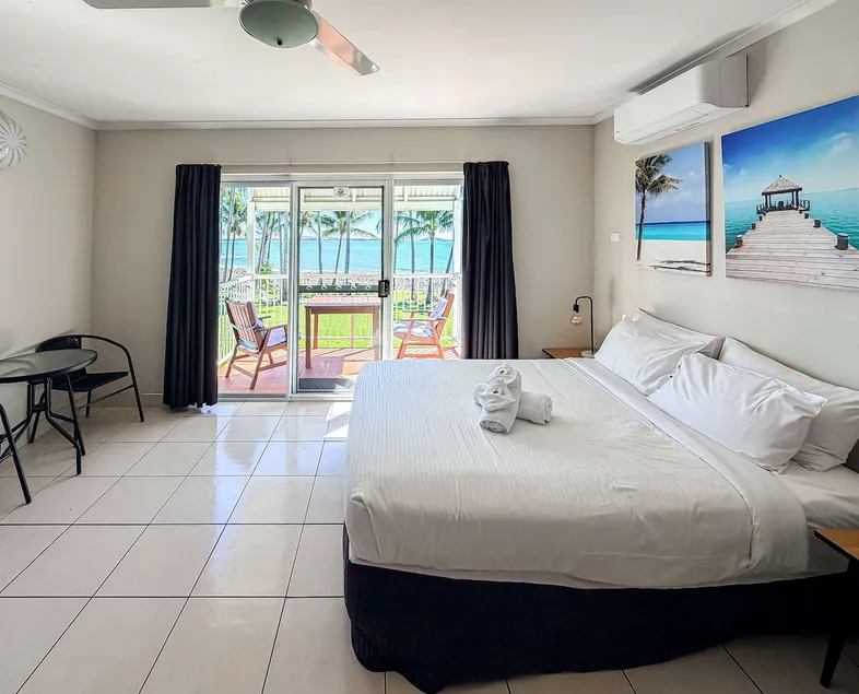 WhitsunStays - U240 Coastal Horizon - Image 1