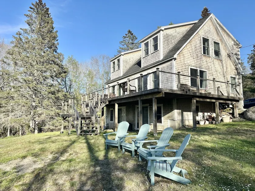 Spacious 4 BR Home w/ Beach Access! [Robin's Nest] - Image 1