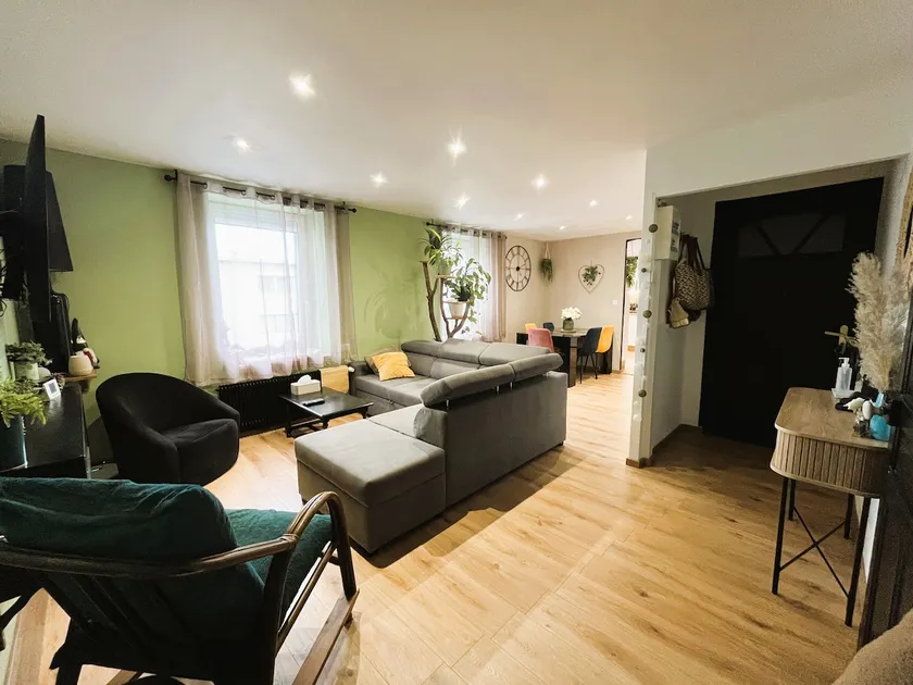 Very nice air-conditioned apartment with large terrace - Image 1