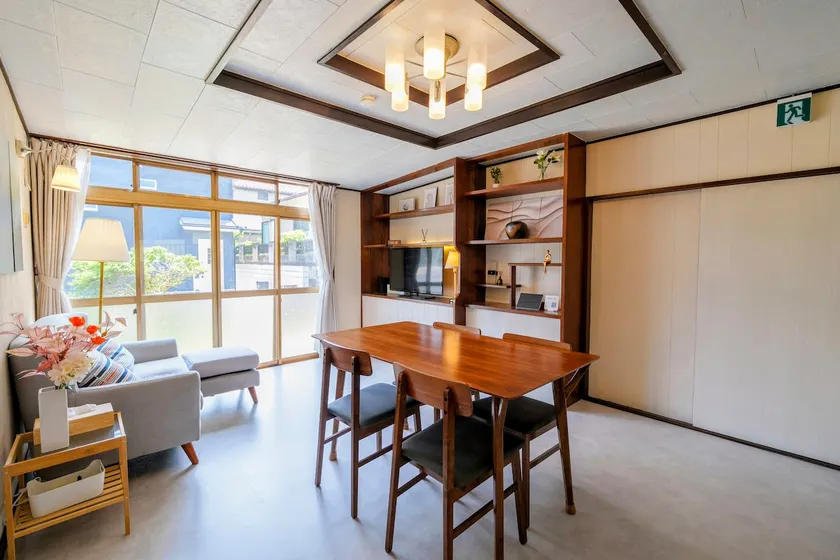 Near Aki River and Tamagawa River | 100㎡ house for 8 people | Parking for 2 cars, dogs allowed - Image 1