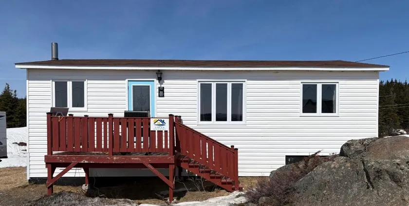 Your Perfect Coastal Getaway on Fogo Island - Image 1