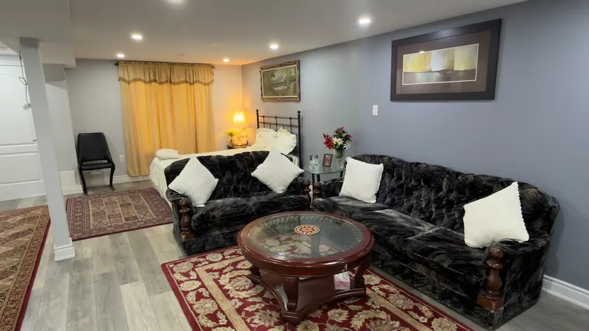 Beautiful lake view Basment room - Image 1