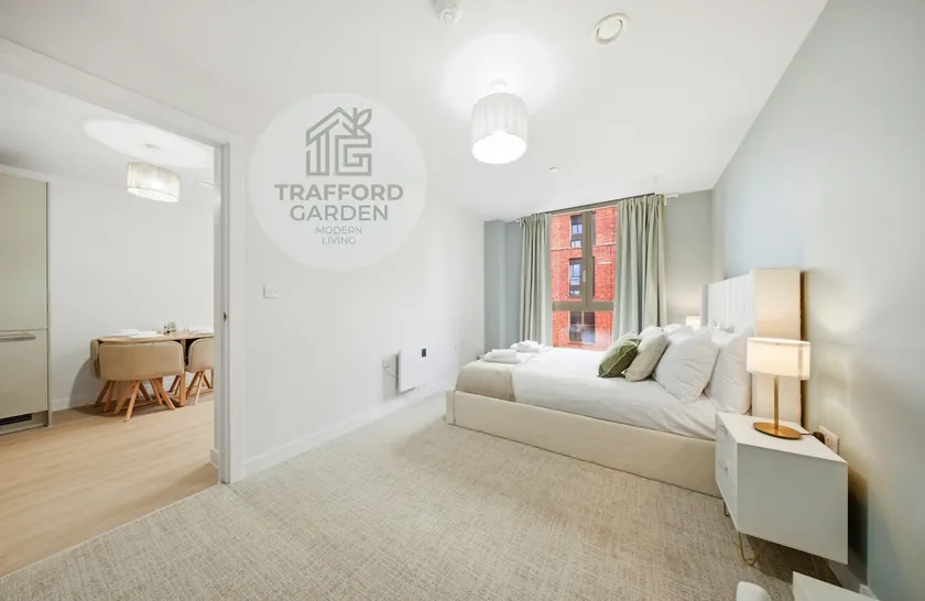 Trafford Garden Stays with Free Car park - Image 1