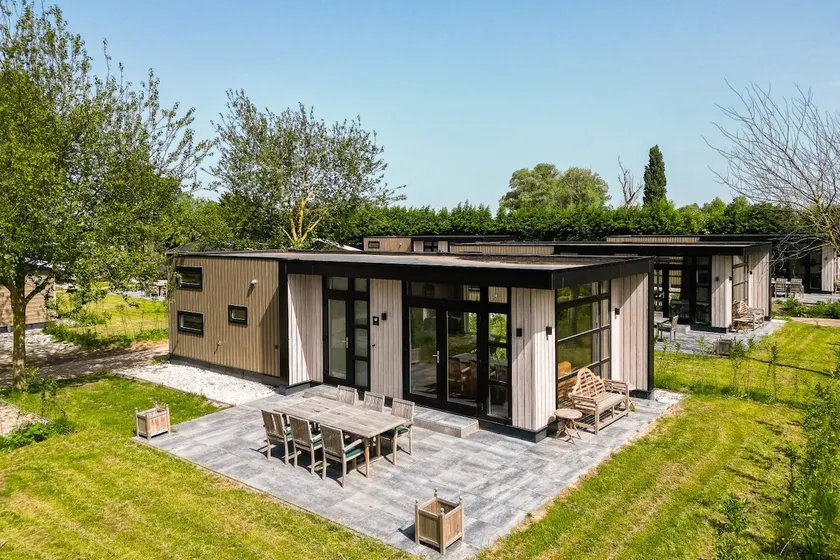 Lodge | Stylish luxury lodge, dog-friendly - Image 1