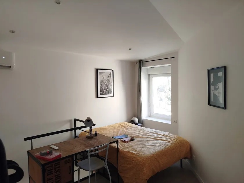 Independent maisonette in the city center - Image 1