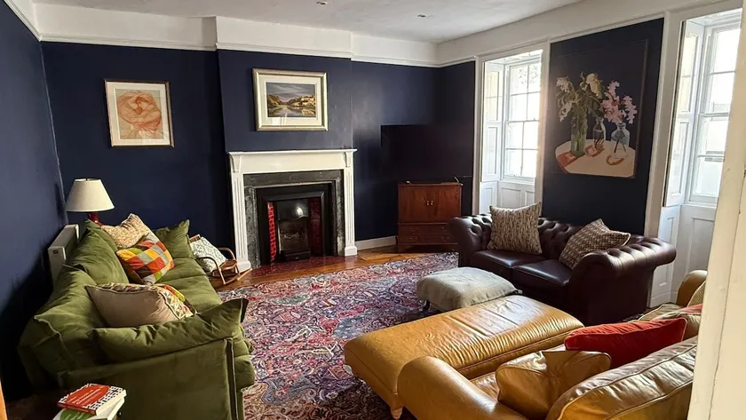 Georgian town house in the heart of Wells - Image 1