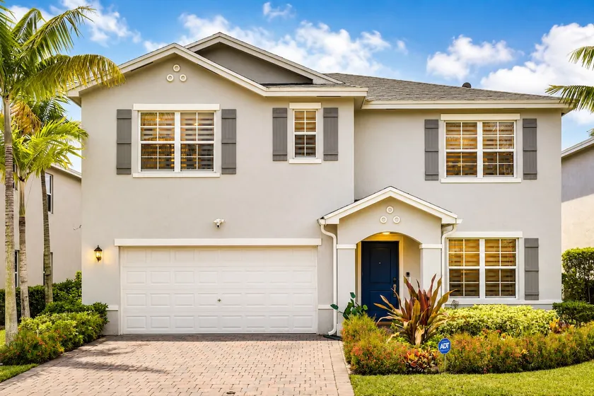 Modern Miami Home Near Hard Rock Sleeps 12 - Image 1