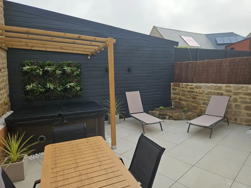 House for 4 people near the beach with private heated spa - Image 1