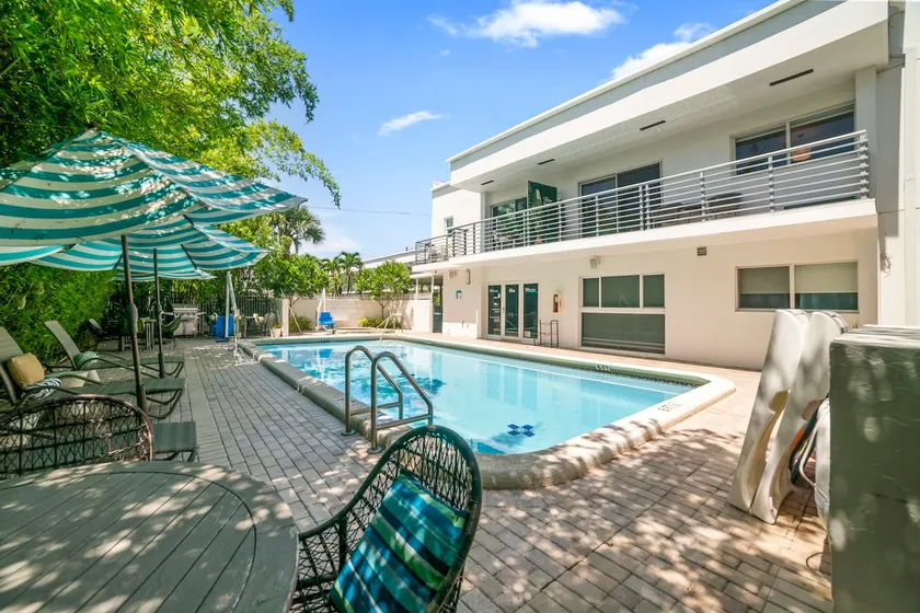 Sea La Vie | Steps to Boca Beach with Pool & Spa - Image 1