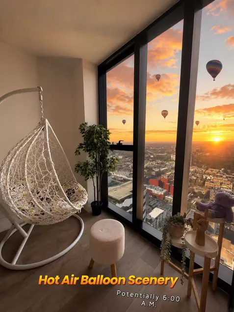 Swanston Central Luxe｜38F｜Balloon Sky View - Image 1