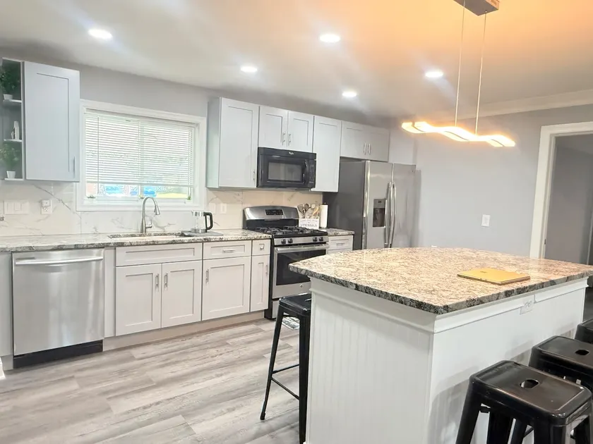 The NEW Happy Home, Warm & Perfect for Families - Image 1