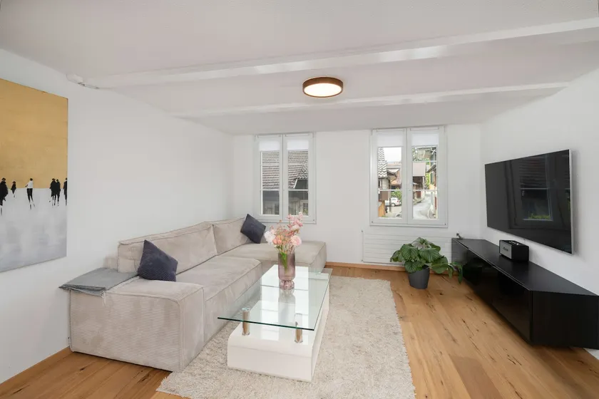 Bright & Spacious Unit - Interlaken Jungfrau Homes - Image 1
