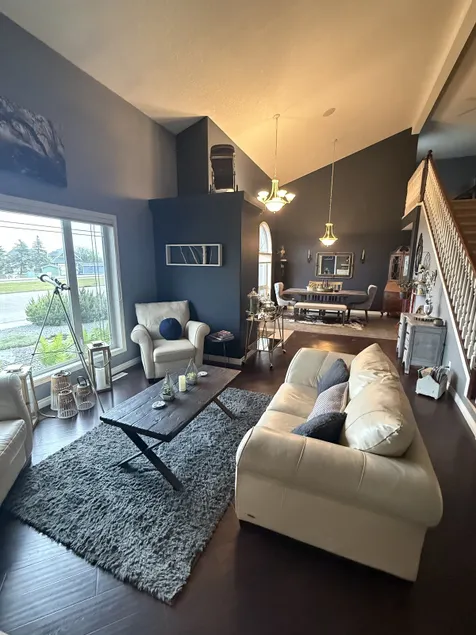 Boutique Family Escape | Minutes to Beach - Image 1