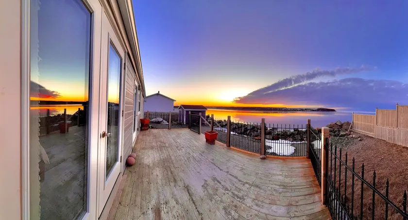 Bosun’s Den | Ocean Sunset Deck on Cabot Trail - Image 1
