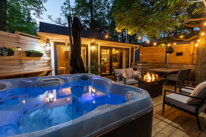 Treehouse Cabin by the Beach w/ Hot Tub - Image 1
