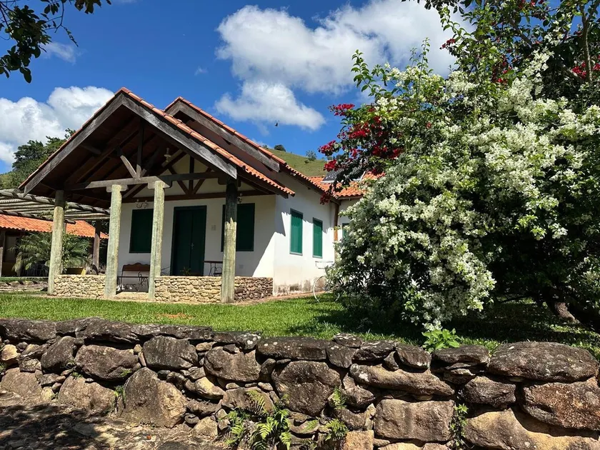 Pedra Santa Inn - Image 1