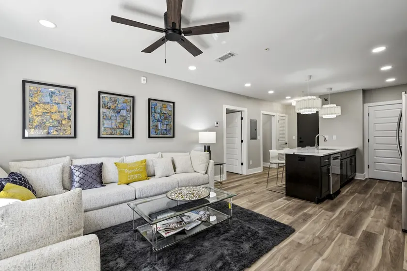 Upscale 1br Near Emory & CDC 107 - Image 1